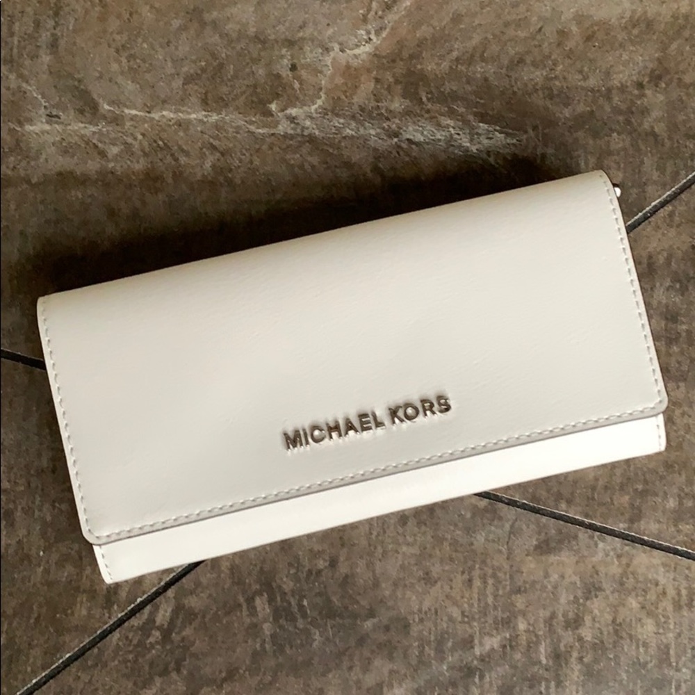 Michael Kors Jet Set Travel Wallet Carryall LG - Picture 9 of 16